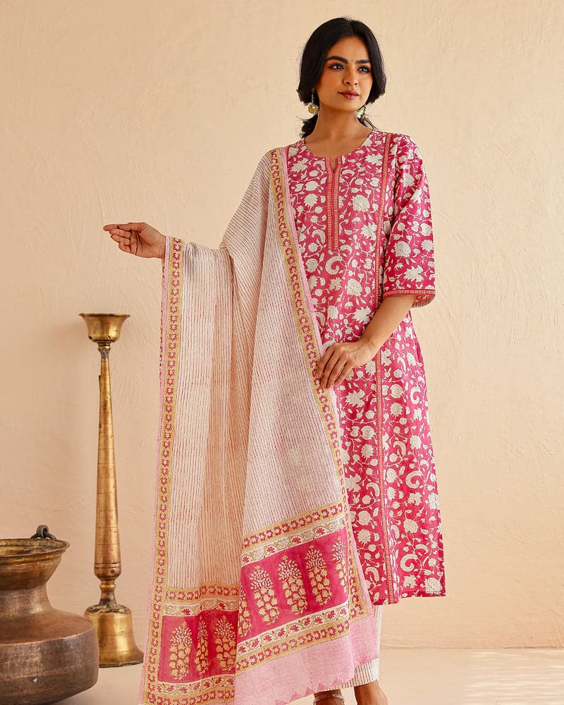 Ojjas Crafts hand block printed ensemble